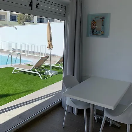 Adaptuhotel Ξενοδοχείο